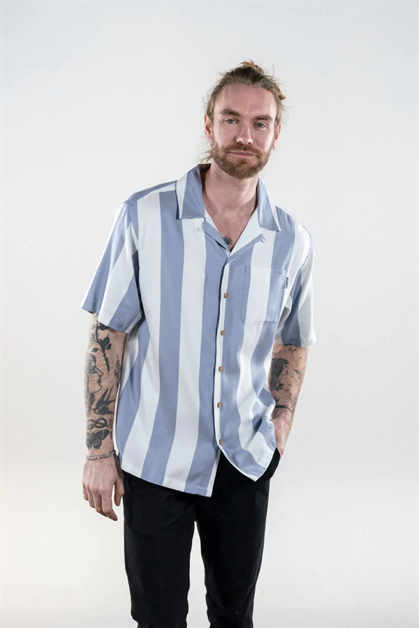 Lakor Bold Stripes Shirt - Light Blue
