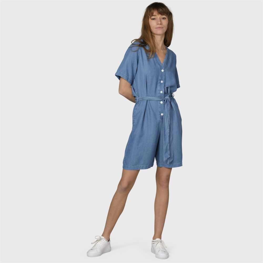 Klitmøller Collective Marna Short Jumpsuit - Light blue chambrey