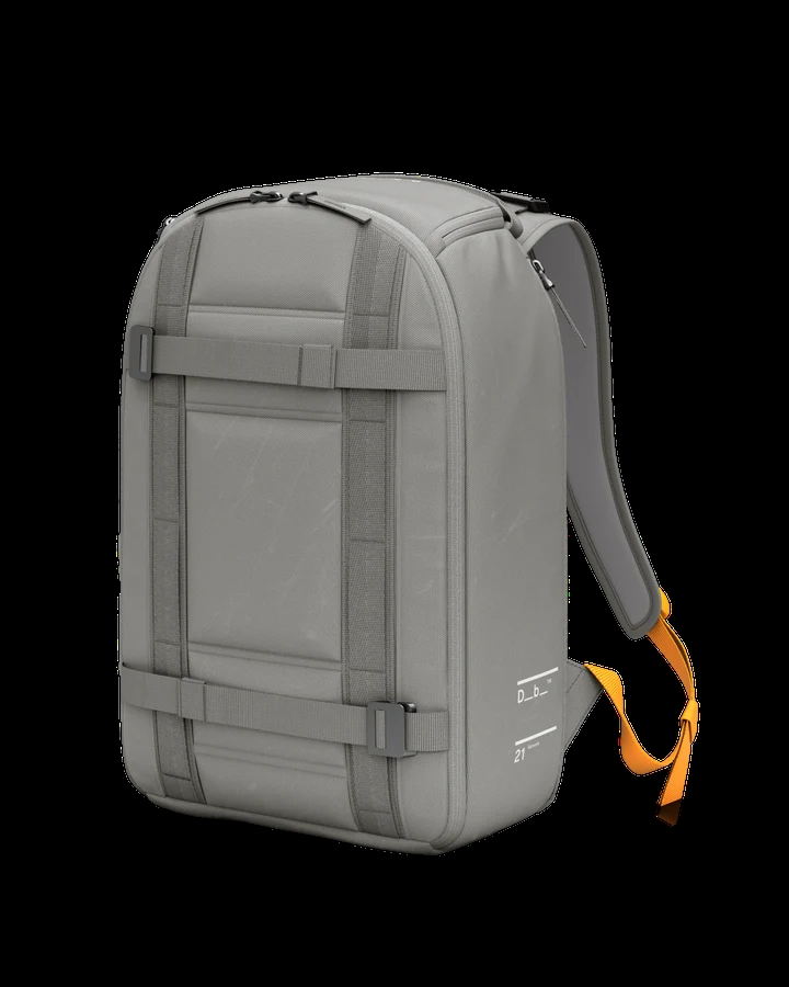 db Ramverk Backpack 21L - Sand